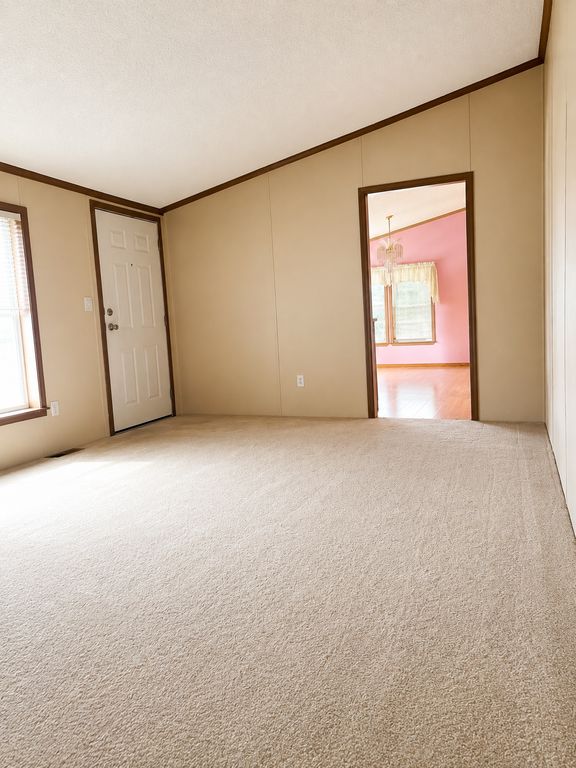 150 Star Circle, Vadnais Heights, MN 55127 — photo 4