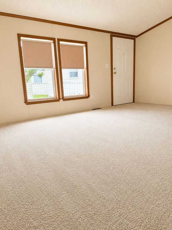 150 Star Circle, Vadnais Heights, MN 55127 — photo 5