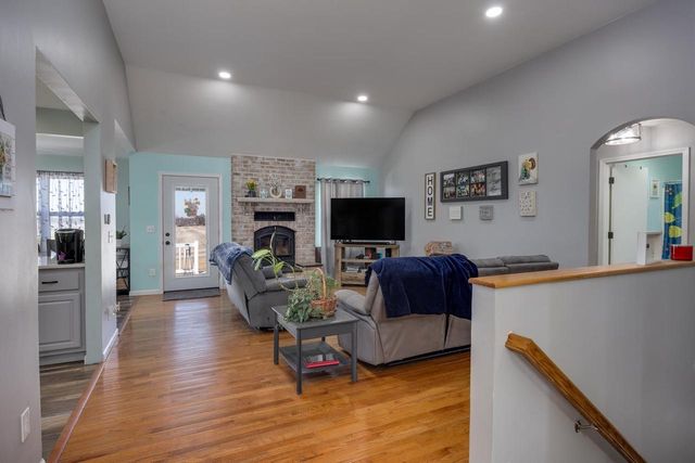 1248 Peninsula Lane, Whitewater, WI 53190