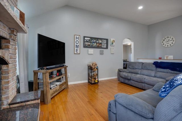 1248 Peninsula Lane, Whitewater, WI 53190