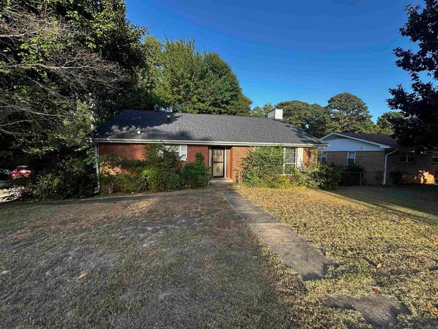805 Newcomb, Benton, AR 72015