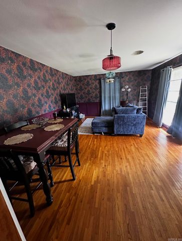 805 Newcomb, Benton, AR 72015