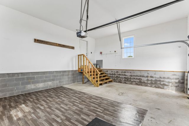 204 Brace Rd, Summertown, TN 38483