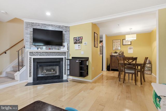 18905 CROSSTIE TER, Germantown, MD 20874
