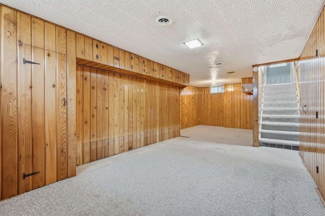 1301 W 11th Street, Waterloo, IA 50702