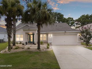 107 Kensington Circle, Panama City Beach, FL 32413