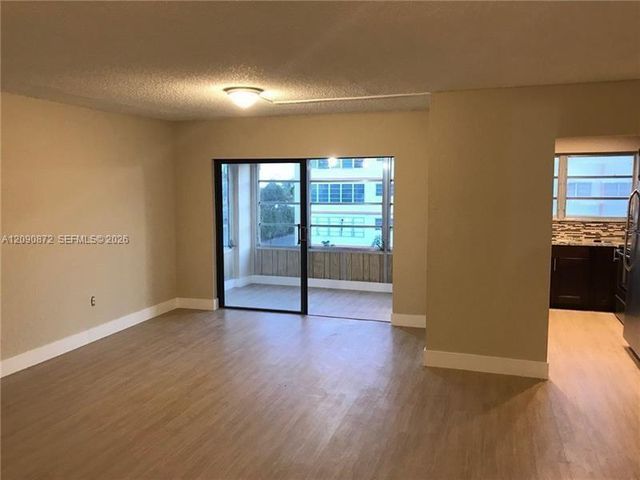 2501 NW 41st Avenue 302, Lauderhill, FL 33313