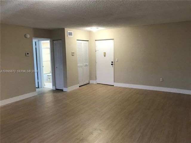 2501 NW 41st Avenue 302, Lauderhill, FL 33313