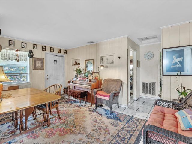 2822 Florida Boulevard, Delray Beach, FL 33483