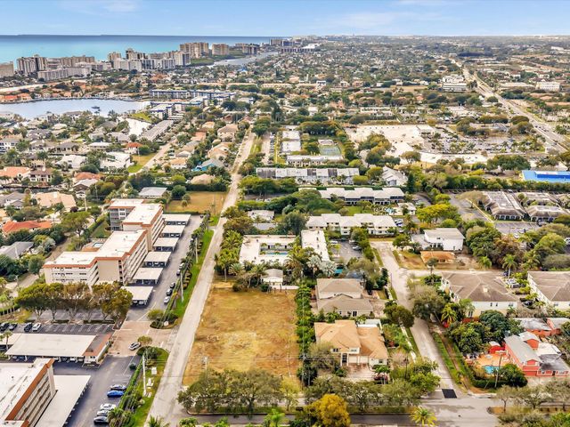 2822 Florida Boulevard, Delray Beach, FL 33483