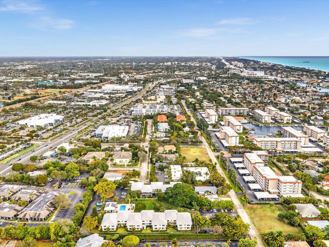 2822 Florida Boulevard, Delray Beach, FL 33483