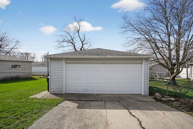 6717 165th Street, Tinley Park, IL 60477