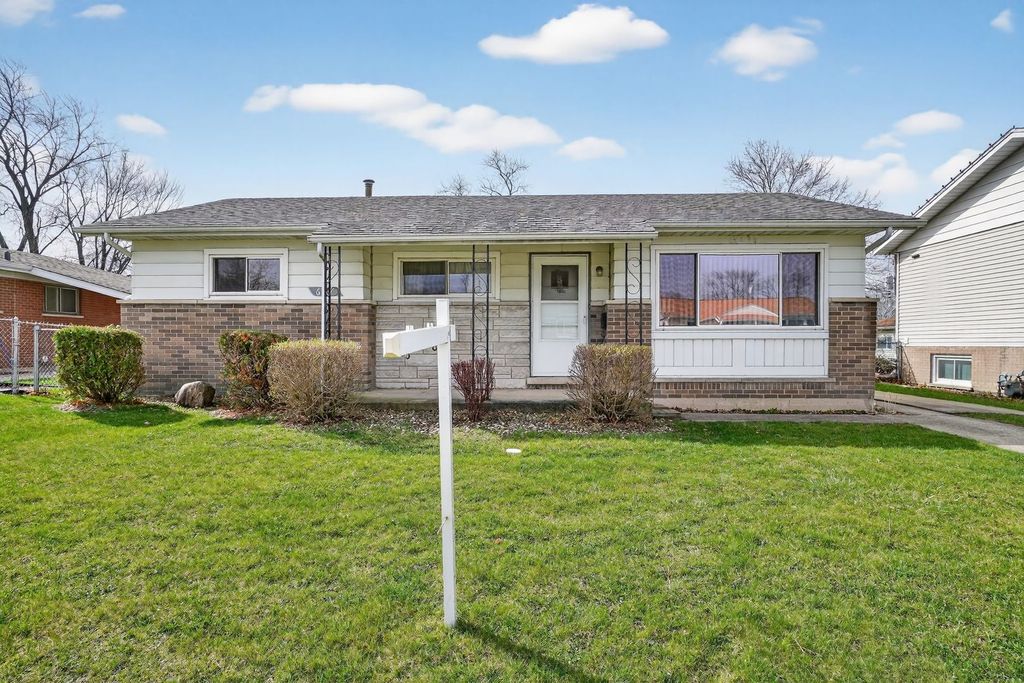 6717 165th Street, Tinley Park, IL 60477