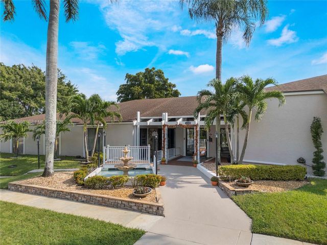 14623 Bonaire Boulevard 405, Delray Beach, FL 33446