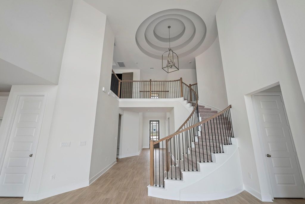 129 Cloverton CRES, Hutto, TX 78634