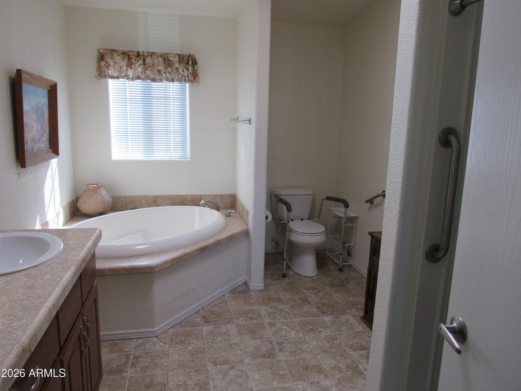 Image 19 of property listing at 3411 S CAMINO SECO -- 271, Tucson, AZ 85730