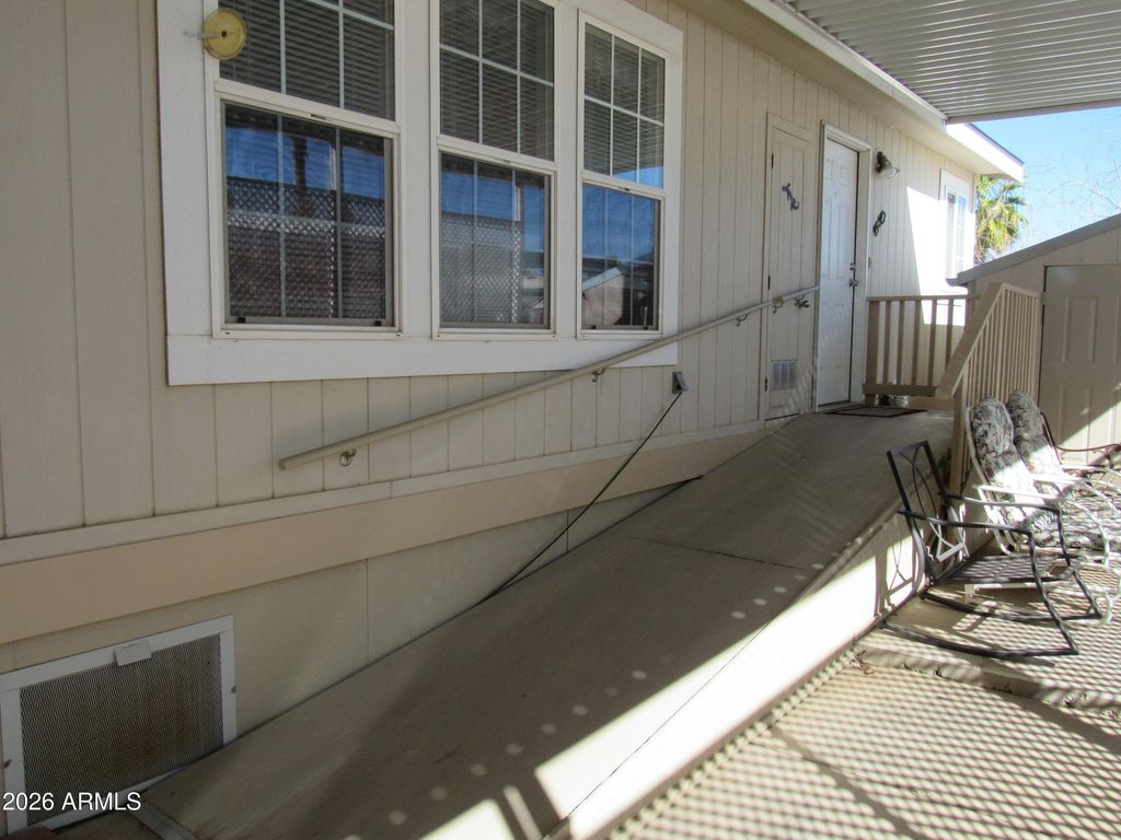 Image 5 of property listing at 3411 S CAMINO SECO -- 271, Tucson, AZ 85730