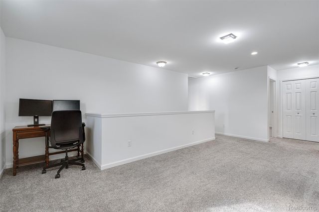 58648 Losino Drive, Lyon Charter Township, MI 48178