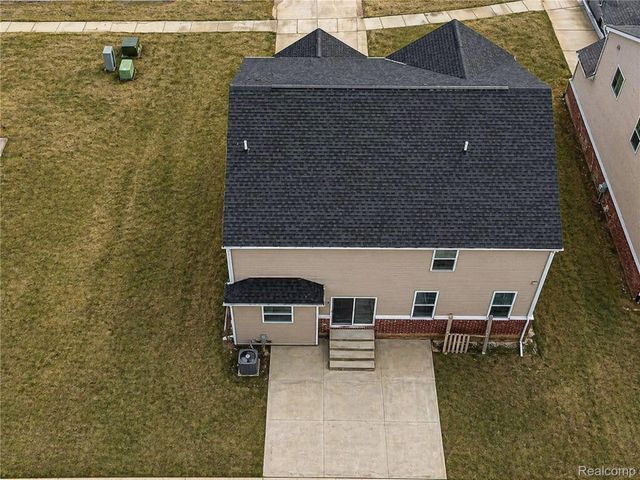 58648 Losino Drive, Lyon Charter Township, MI 48178