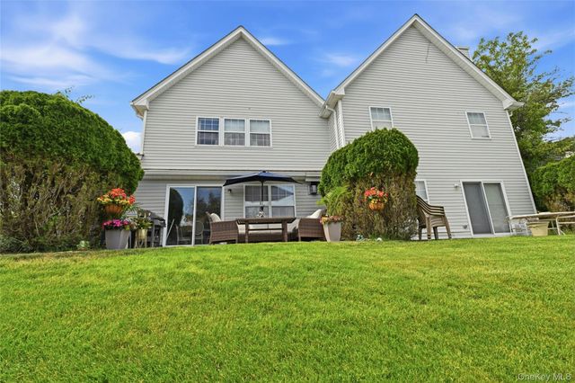 323 Erik Drive, East Setauket, NY 11733