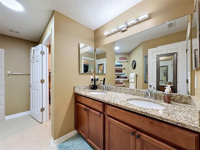 37754 PRAIRIE ROSE LOOP, Zephyrhills, FL 33542