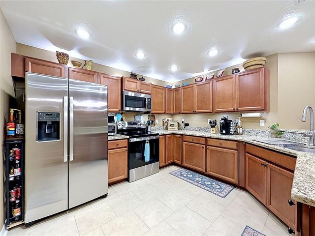 37754 PRAIRIE ROSE LOOP, Zephyrhills, FL 33542