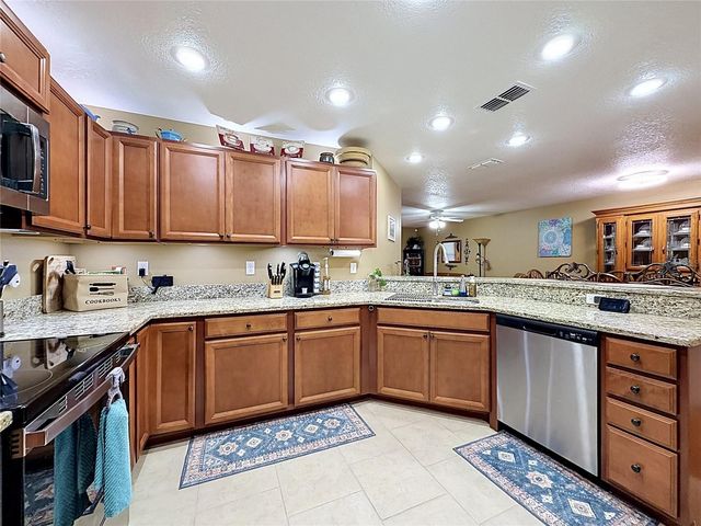 37754 PRAIRIE ROSE LOOP, Zephyrhills, FL 33542