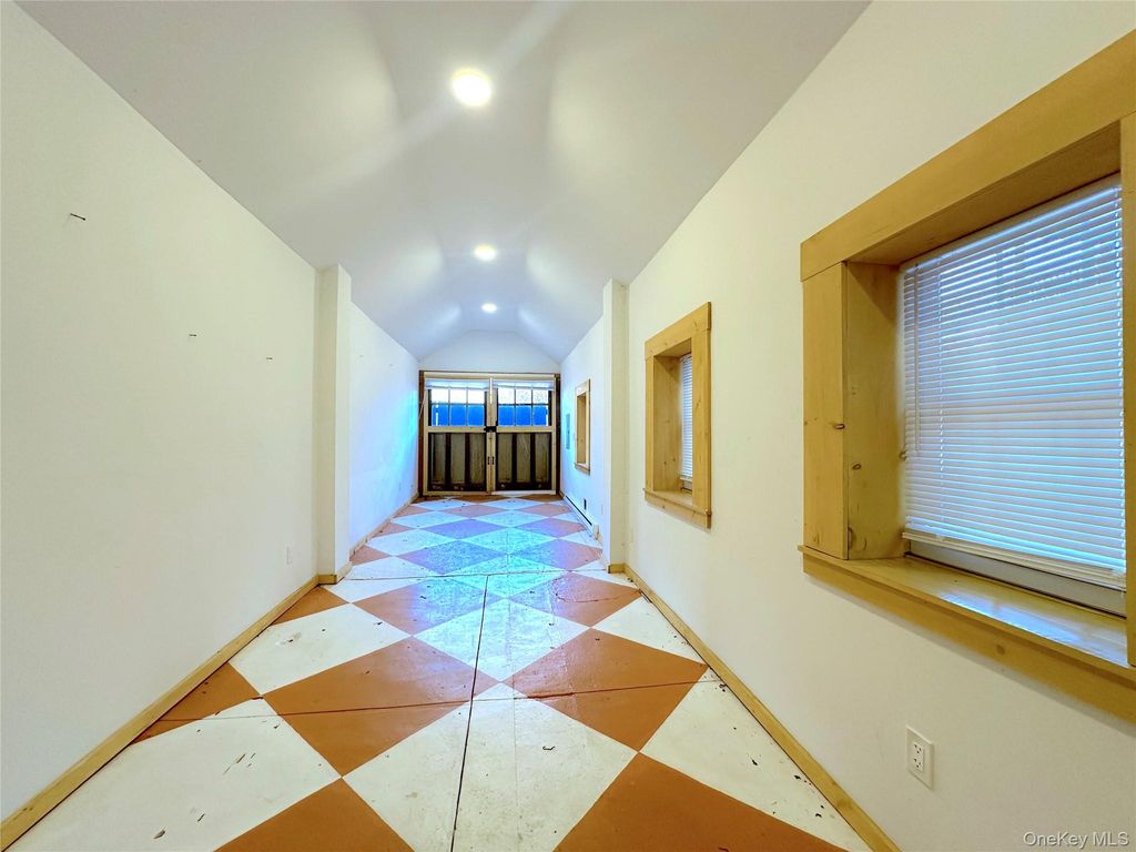 203 Grand Street Carriage House, Newburgh, NY 12550