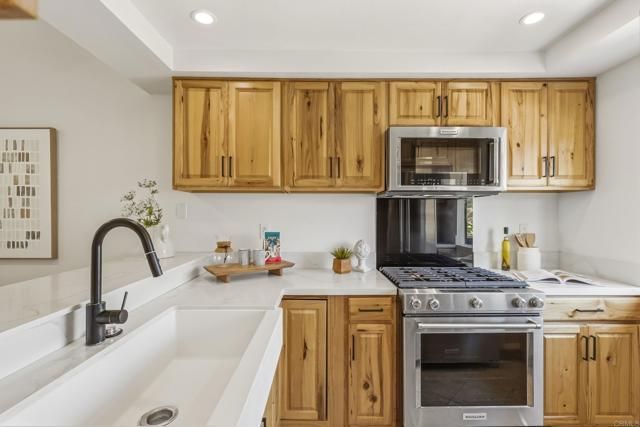 134 S Jayton Lane, Encinitas, CA 92024