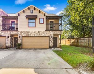 2410 S 2nd Street 952, Waco, TX 76706