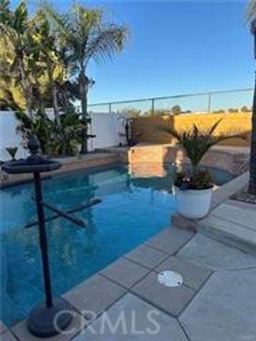 26738 Silver Oaks, Murrieta, CA 92563