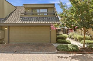670 San Antonio Road 28, Palo Alto, CA 94306