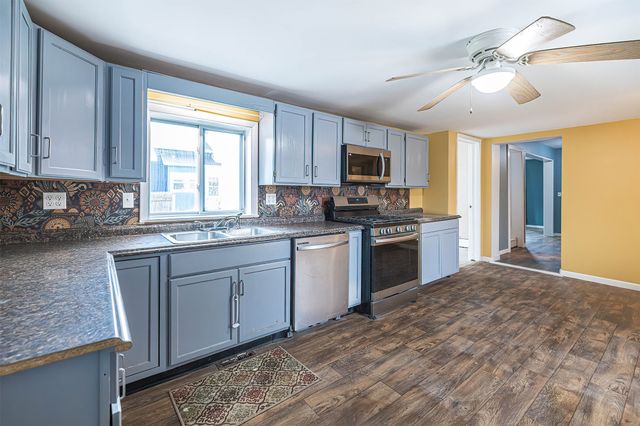 52 LIBERTY Street, North East Boro, PA 16428