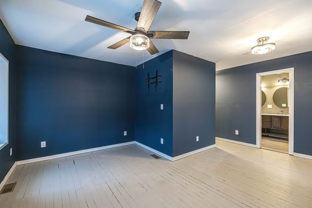 52 LIBERTY Street, North East Boro, PA 16428