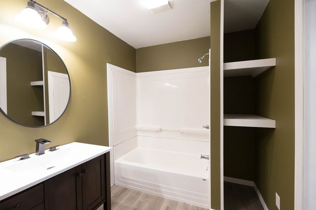 52 LIBERTY Street, North East Boro, PA 16428