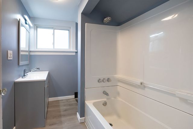 52 LIBERTY Street, North East Boro, PA 16428