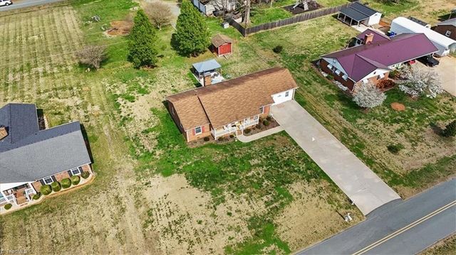 2081 Northcrest Drive, Elon, NC 27244