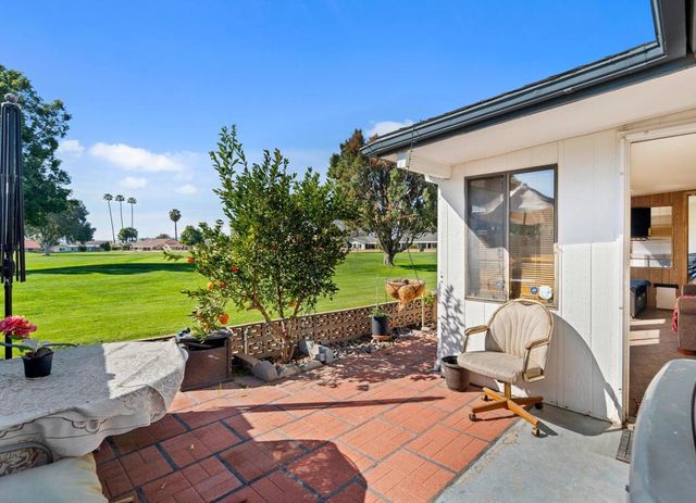 381 Olympia Way, Hemet, CA 92543