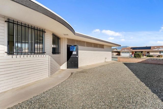 381 Olympia Way, Hemet, CA 92543