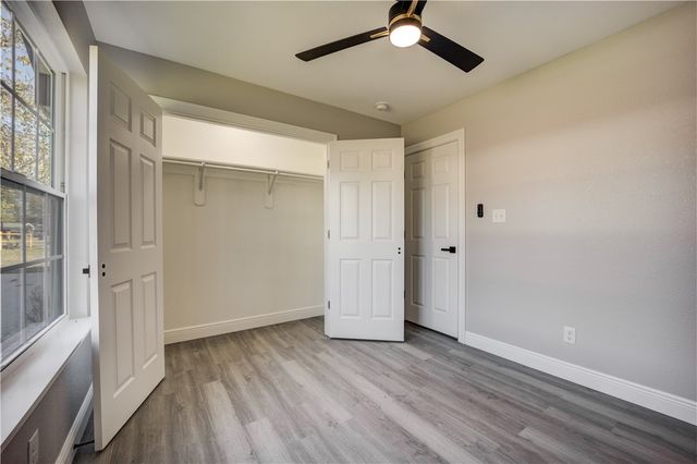 101 Reynolds Street, Mulberry, AR 72947