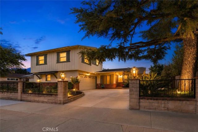 333 W Newburgh Street, Glendora, CA 91740