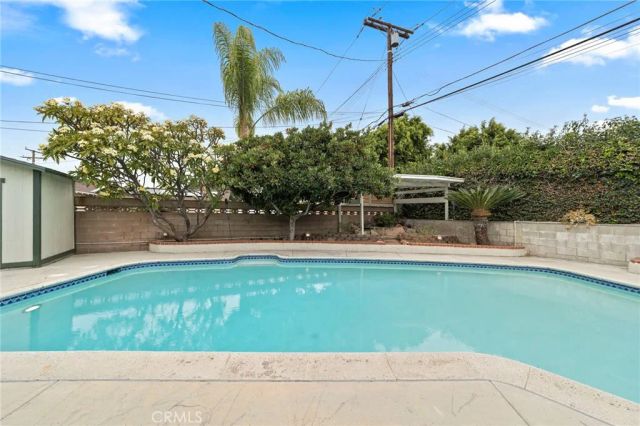 333 W Newburgh Street, Glendora, CA 91740