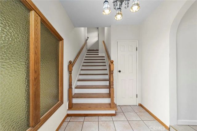 333 W Newburgh Street, Glendora, CA 91740