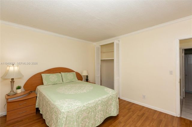 7401 Pines Blvd 222, Pembroke Pines, FL 33024