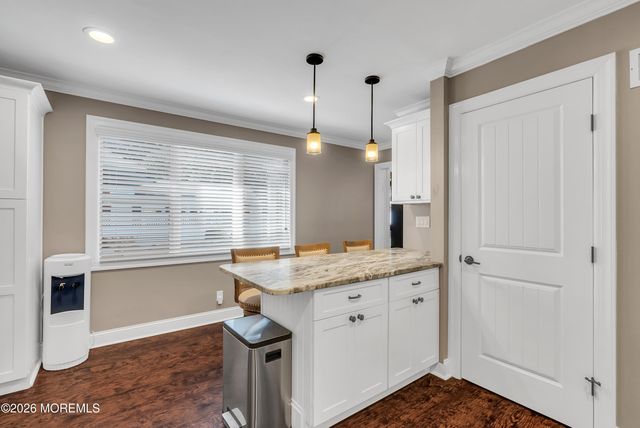 187 Pinecrest Road, Oakhurst, NJ 07755