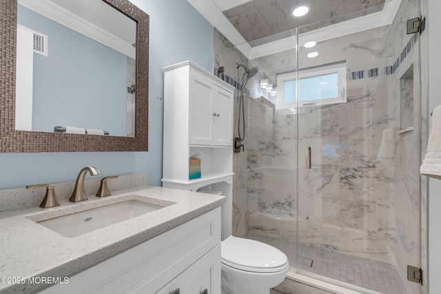 187 Pinecrest Road, Oakhurst, NJ 07755