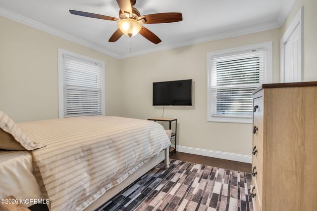 187 Pinecrest Road, Oakhurst, NJ 07755