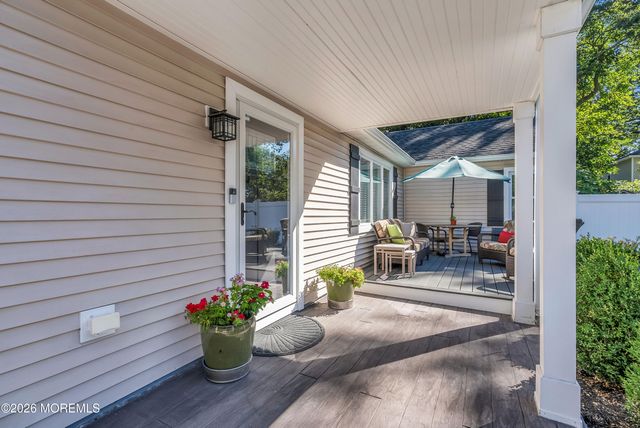 187 Pinecrest Road, Oakhurst, NJ 07755