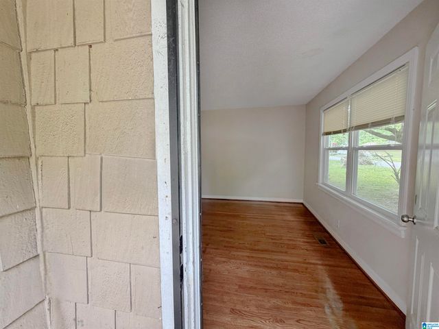 825 MEADOWBROOK DRIVE, Birmingham, AL 35215
