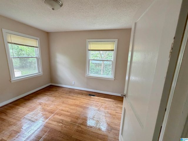 825 MEADOWBROOK DRIVE, Birmingham, AL 35215